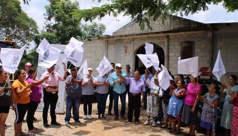 INICIA CONSTRUCCIÓN DE CALLE EN AMATIOPA