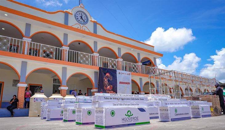 FAMILIAS DE CALCAHUALCO RECIBEN EQUIPOS SUBSIDIADOS