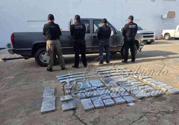ASEGURAN ARSENAL; DETIENEN A PAREJA