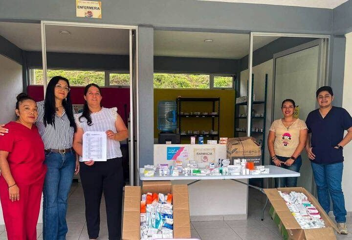 ENTREGAN MEDICAMENTOS A CENTRO DE REHABILITACIÓN DE TOTUTLA
