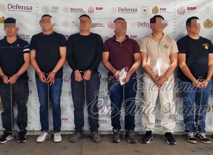 DETIENEN A MARINOS POR SECUESTRO
