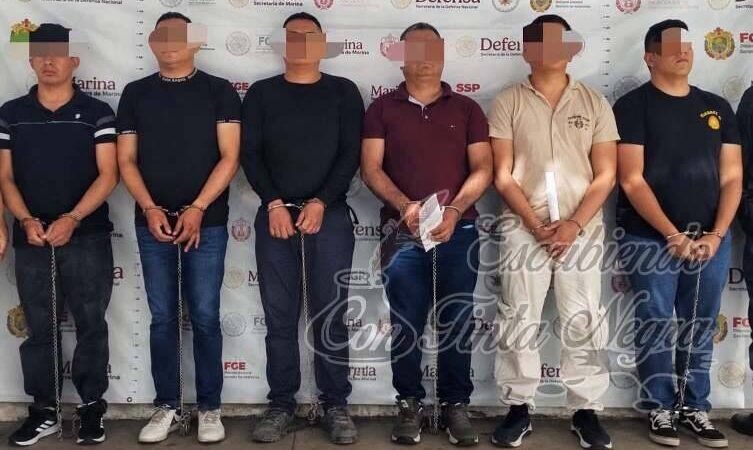 DETIENEN A MARINOS POR SECUESTRO