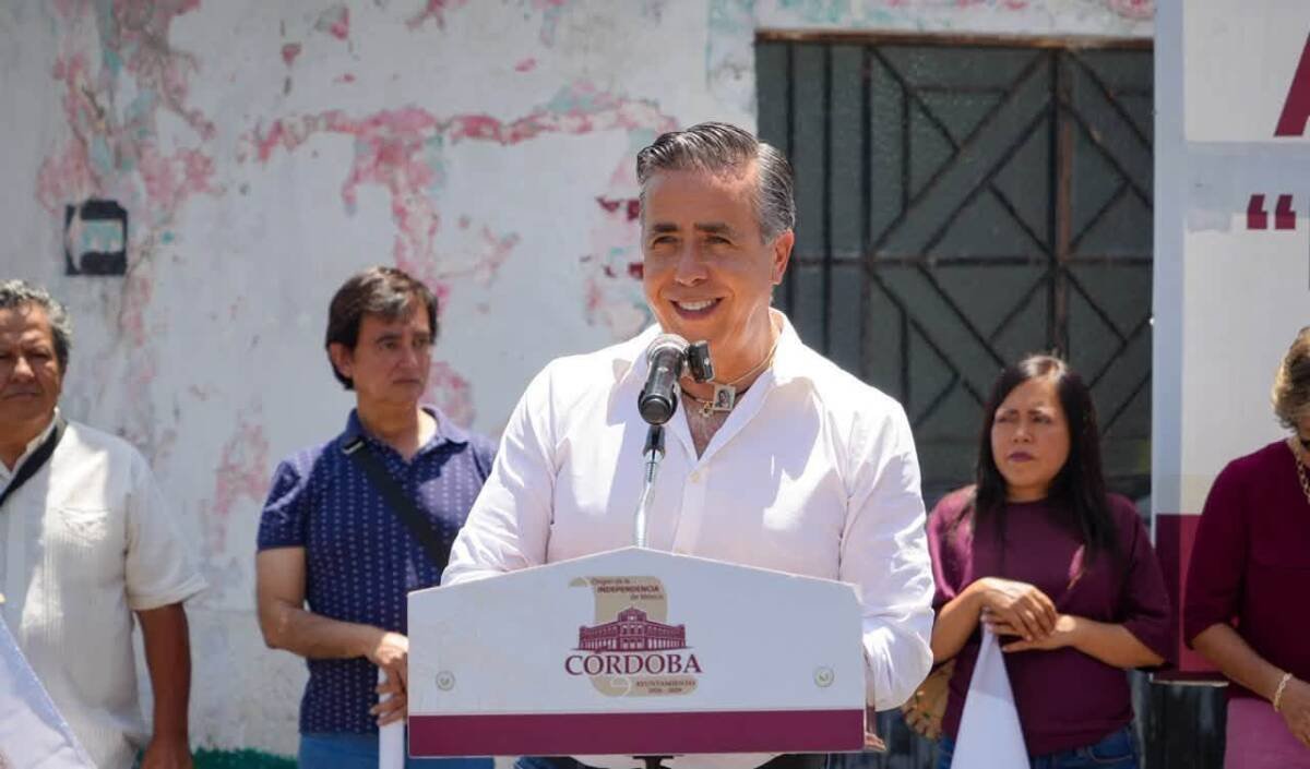 ALCALDE DE CÓRDOBA PONE EN MARCHA OBRA DE REHABILITACIÓN DE RED DE AGUA Y DRENAJE EN FRACCIONAMIENTO ALAMEDA
