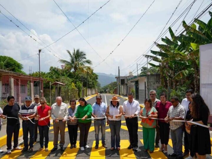 INAUGURA ALCALDE DE CÓRDOBA PRIMERA OBRA EN LA LUZ PALOTAL