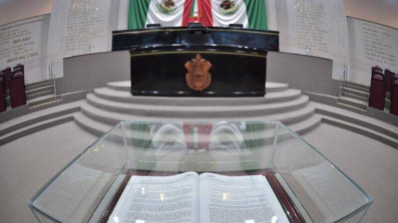 CONGRESO APRUEBA DESAFUERO DE ALCALDES DE ÚRSULO GÁLVAN E IXHUATLÁN DEL SURESTE