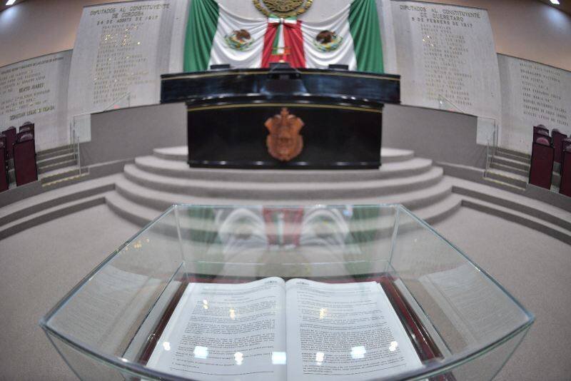 CONGRESO APRUEBA DESAFUERO DE ALCALDES DE ÚRSULO GÁLVAN E IXHUATLÁN DEL SURESTE