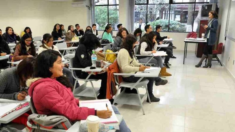 SHEINBAUM ANUNCIA 400 MIL NUEVOS LUGARES PARA EDUCACIÓN MEDIA SUPERIOR