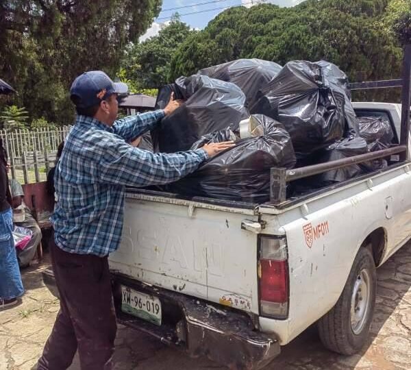 FORTÍN REFUERZA ACCIONES CONTRA EL DENGUE EN EL PANTEÓN MUNICIPAL