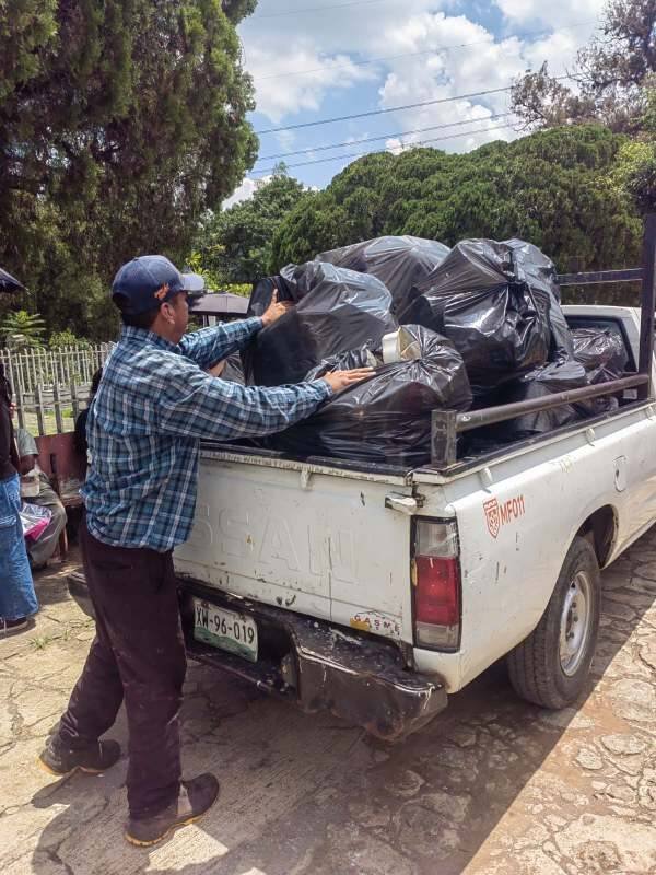 FORTÍN REFUERZA ACCIONES CONTRA EL DENGUE EN EL PANTEÓN MUNICIPAL