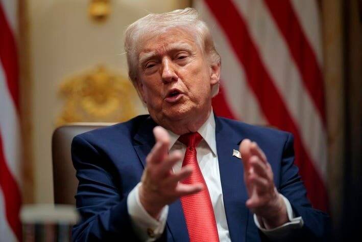 TRUMP DICE QUE DECLARARÁ EL ESTRECHO DE ORMUZ “TERRITORIO DE EU” TRAS “DERROTAR A IRÁN”