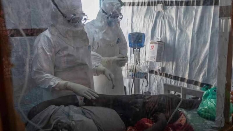 OMS ADVIERTE QUE BROTE DE ÉBOLA “DISTA MUCHO DE ESTAR BAJO CONTROL”