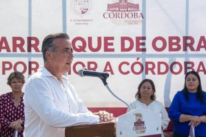 ALCALDE DE CÓRDOBA PONE EN MARCHA MÁS OBRAS