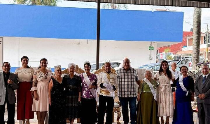 CELEBRAN A LOS ADULTOS MAYORES EN FORTÍN