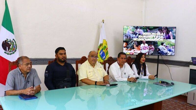 IMPARTEN PLÁTICA DE PREVENCIÓN A FUNCIONARIOS DE FORTÍN