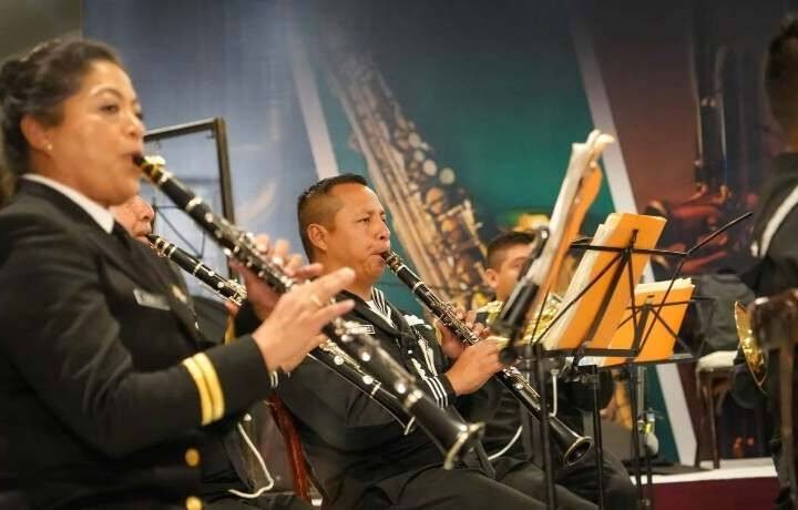 CIERRAN ANIVERSARIO DE LOS TRATADOS DE CÓRDOBA CON CONCIERTO DE LA SECRETARÍA DE MARINA
