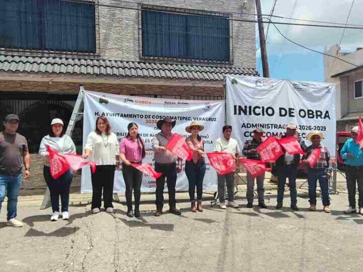 ARMANDO REYES MUÑOZ PONE EN MARCHA OBRA EN XOCOTLA