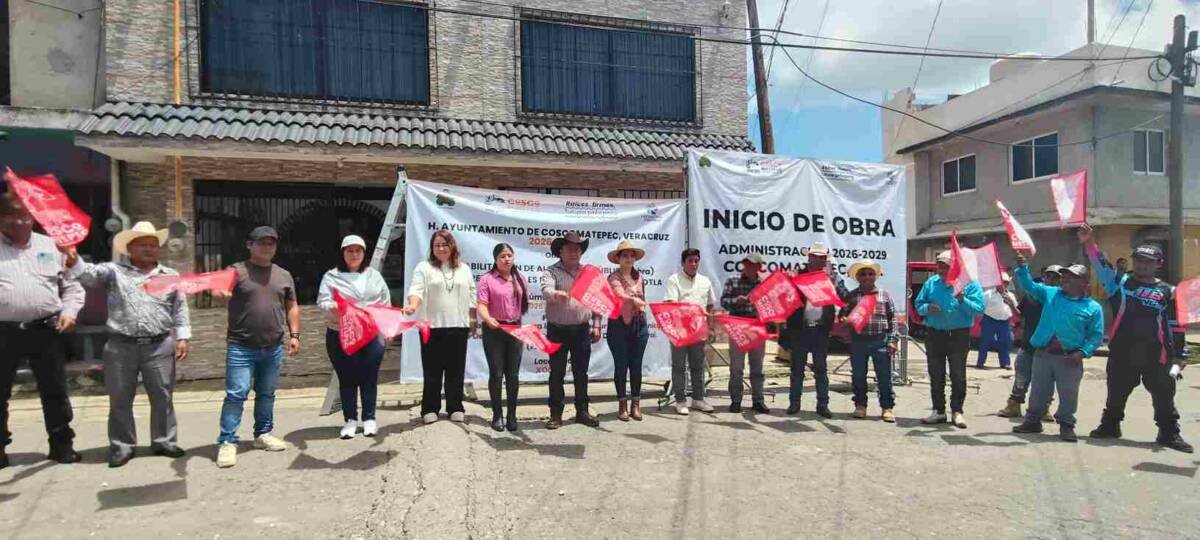 ARMANDO REYES MUÑOZ PONE EN MARCHA OBRA EN XOCOTLA
