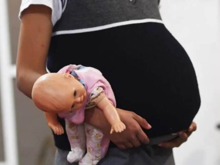 CADA AÑO 8 MIL 765 PARTOS OCURREN EN MENORES DE 14 AÑOS