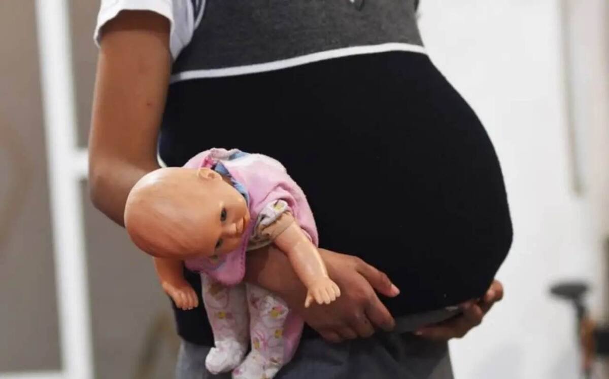 CADA AÑO 8 MIL 765 PARTOS OCURREN EN MENORES DE 14 AÑOS