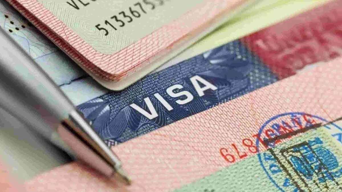 EU PLANEA REVOCAR VISAS DE TURISMO Y NEGOCIOS A UNOS 200 MIL EXTRANJEROS