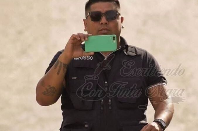 BALEAN A REPORTEROS; UNO NO APARECE