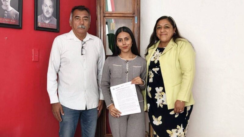 NOMBRAN NUEVA OFICIAL DEL REGISTRO CIVIL DE TOMATLÁN