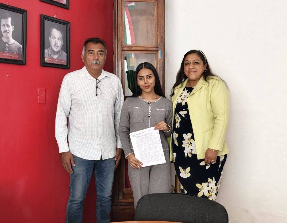 NOMBRAN NUEVA OFICIAL DEL REGISTRO CIVIL DE TOMATLÁN