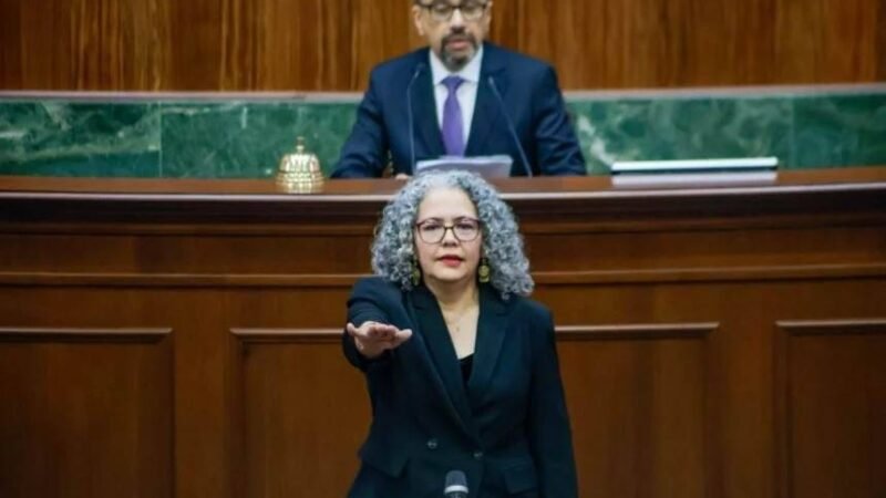 GRACIELA DOMÍNGUEZ ES DESIGNADA GOBERNADORA INTERINA DE SINALOA
