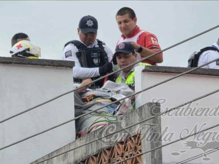 SE ELECTROCUTA Y MUERE