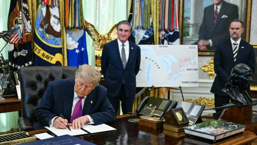 TRUMP FIRMA ORDEN PARA RENOMBRAR EL LAGO ONTARIO COMO “LAGO ESTADOS UNIDOS”