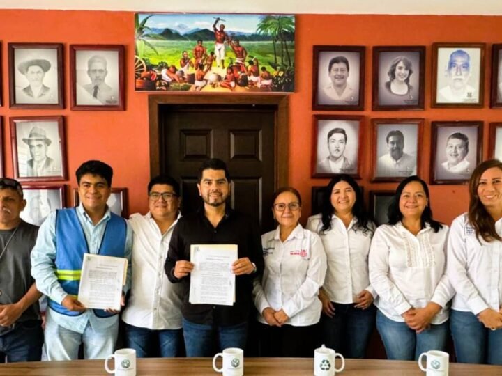 FIRMA AYUNTAMIENTO DE YANGA CONVENIO PARA MANEJO RESPONSABLE DE NEUMÁTICOS FUERA DE USO