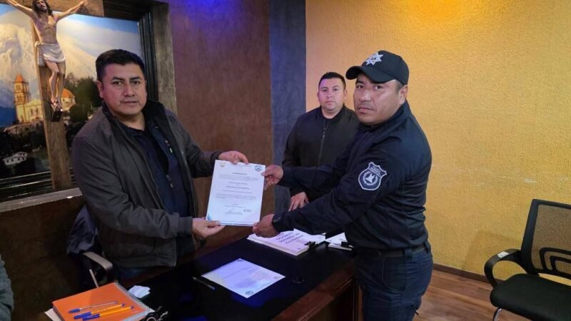 NOMBRAN A CRISTOBAL FLORES RODRÍGUEZ COMO NUEVO COMANDANTE DE ALPATLÁHUAC