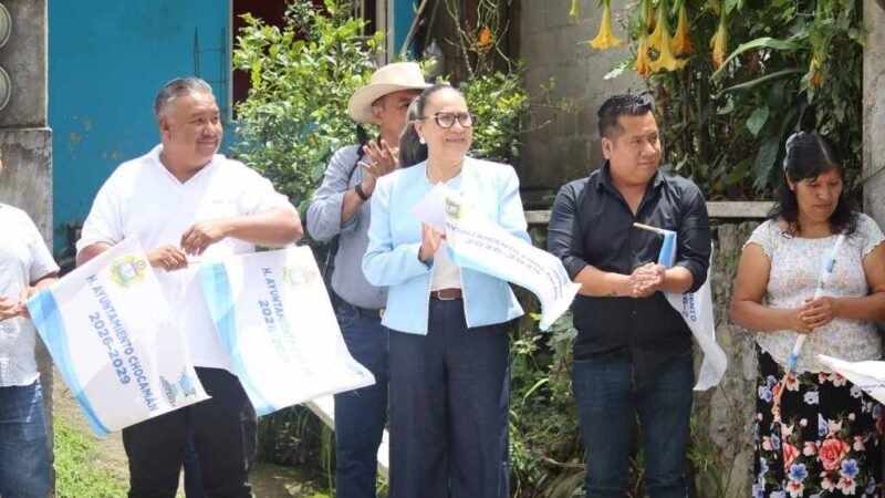 ALCALDESA DE CHOCAMÁN PONE EN MARCHA PROGRAMA DE VIVIENDA EN XONOTZINTLA