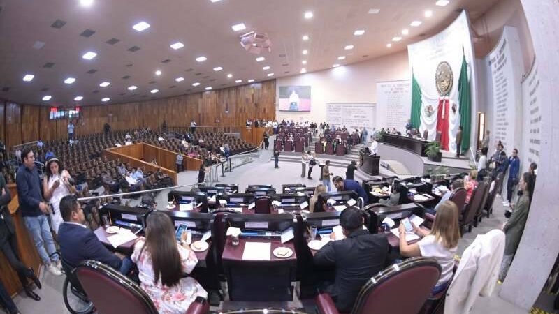 ELIGE CONGRESO LA MESA DIRECTIVA PARA EL TERCER AÑO DE LABORES