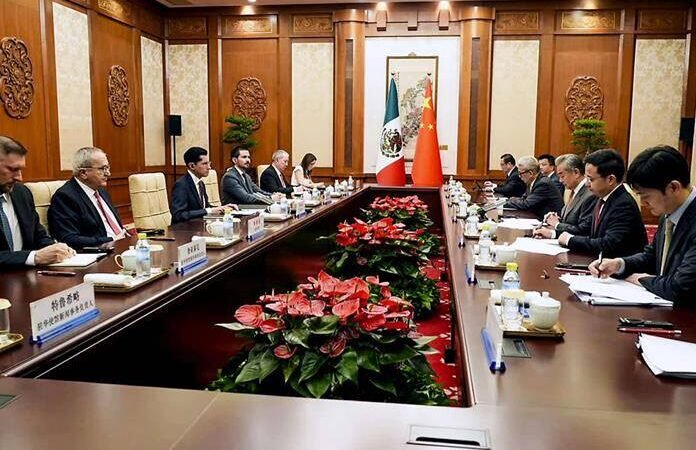 CHINA DEFIENDE QUE SUS LAZOS CON MÉXICO NO VAN CONTRA TERCEROS