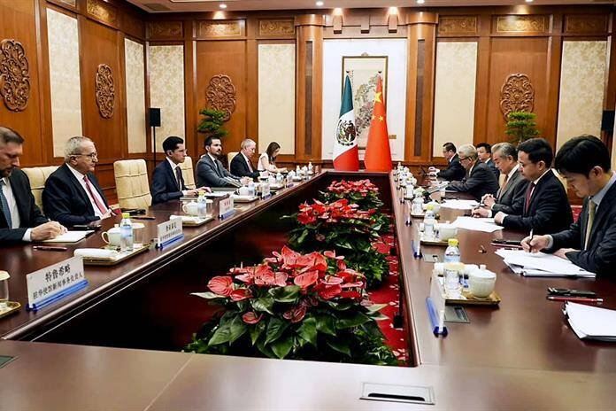 CHINA DEFIENDE QUE SUS LAZOS CON MÉXICO NO VAN CONTRA TERCEROS