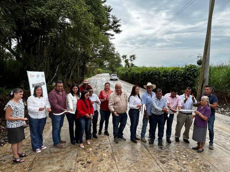 INAUGURAN CAMINO ARTESANAL LAS MARGARITAS -MONTE BLANCO