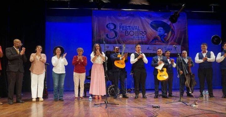 CLAUSURAN FESTIVAL DEL BOLERO