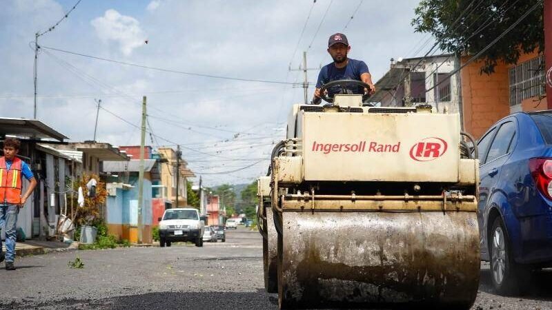 LLEVAN PROGRAMA DE BACHEO A LOS FILTROS