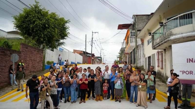 INAUGURA ALCALDE DE CÓRDOBA REHABILITACIÓN DE VIALIDAD