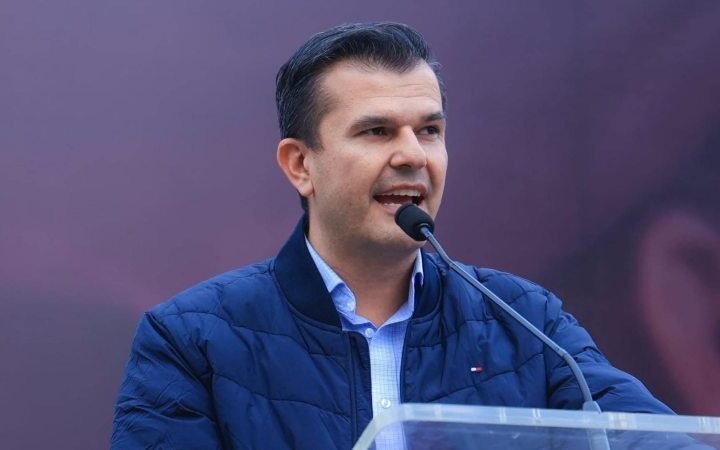 DENUNCIAN A HERMANO DE CARLOS MANZO POR DELINCUENCIA ORGANIZADA
