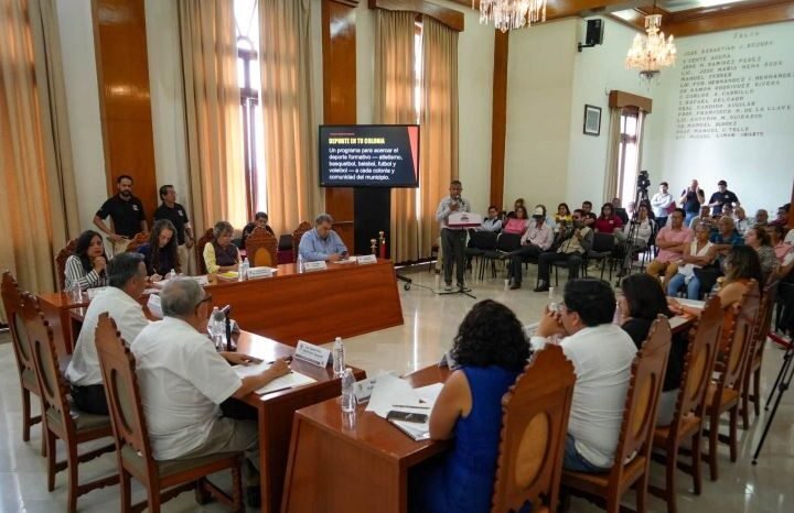 PRESENTAN PROPUESTAS DEPORTIVAS EN SESIÓN DE CABILDO ABIERTA