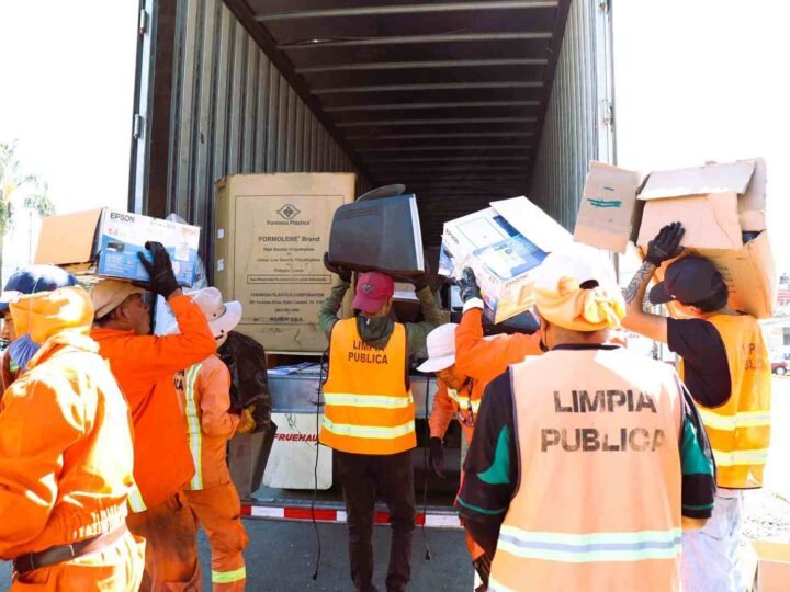 SUMAN MÁS DE 15 TONELADAS EN SEGUNDO RECICLATÓN ELECTRÓNICO DE ORIZABA