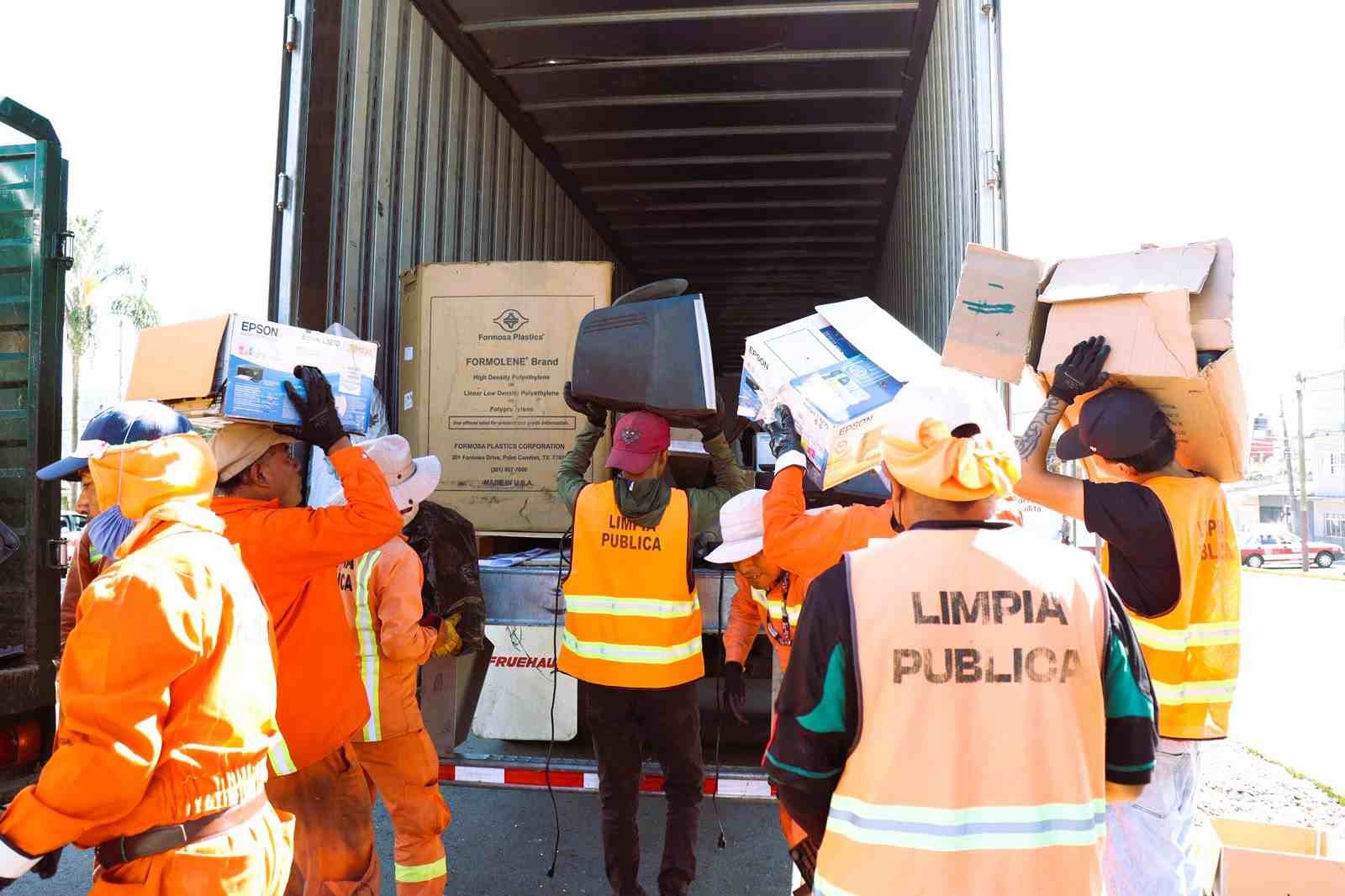 SUMAN MÁS DE 15 TONELADAS EN SEGUNDO RECICLATÓN ELECTRÓNICO DE ORIZABA