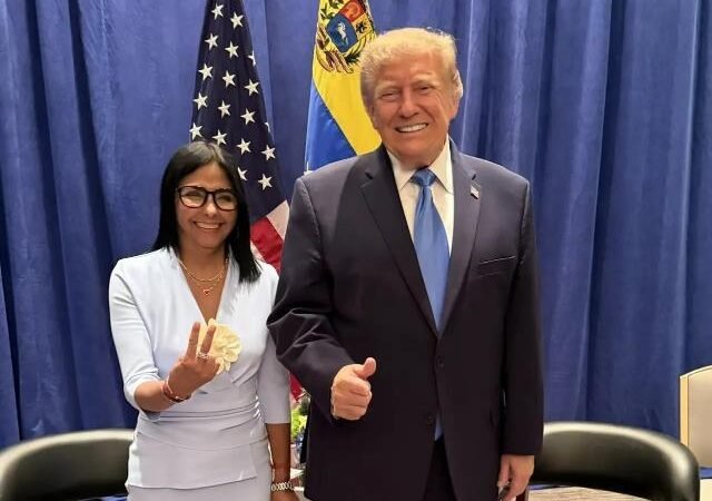 VENEZUELA LIBERA A DECENAS DE PRISIONEROS TRAS REUNIÓN ENTRE DONALD TRUMP Y DELCY RODRÍGUEZ
