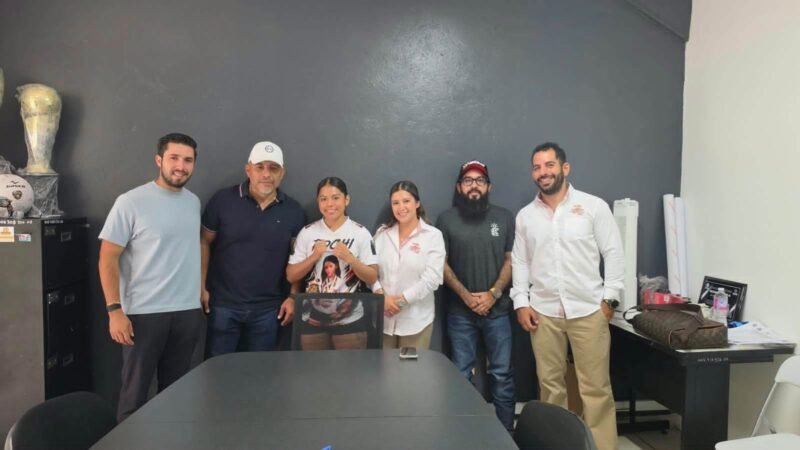 ENTREGAN APOYO A ATLETA DE ARTES MARCIALES MIXTAS