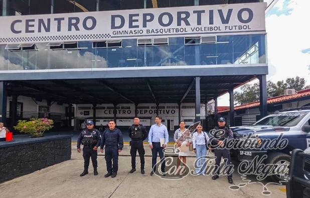 RECIBE AYUNTAMIENTO DE TOTUTLA ARMAMENTO Y MUNICIONES