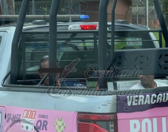 ASALTAN A ADULTO MAYOR; LOS DETIENE LA POLICÍA
