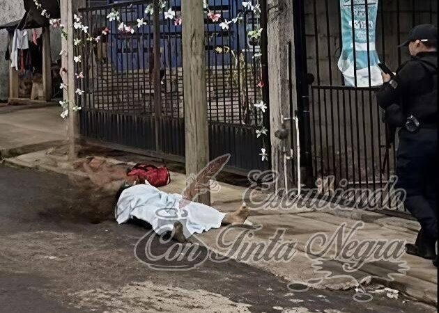 LO ASESINAN A PUÑALADAS