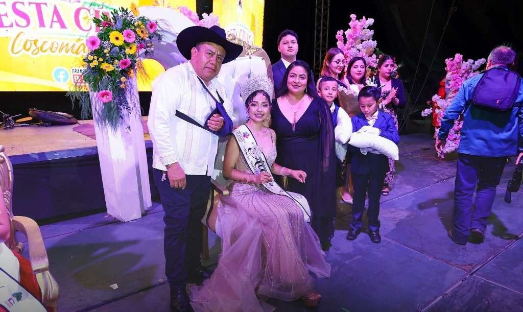 CORONAN A SEÑORITA HERÓICA DE COSCOMATEPEC 2026